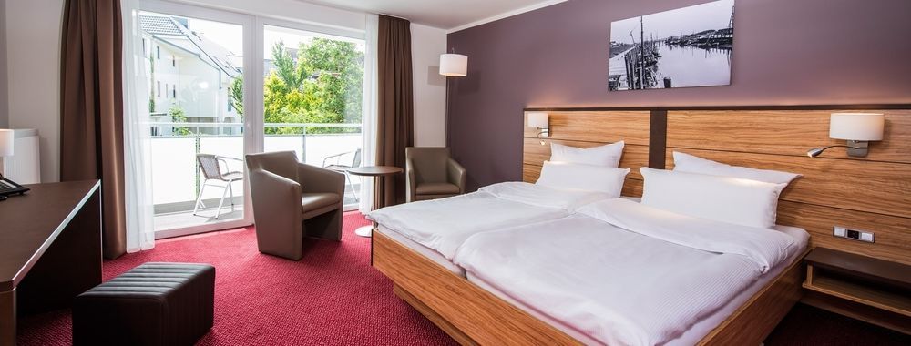 Hotel Hafen Buesum ภายนอก รูปภาพ